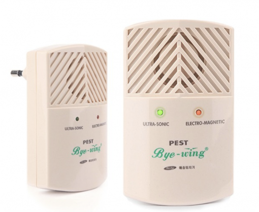 Ultrasonic harmful insect control